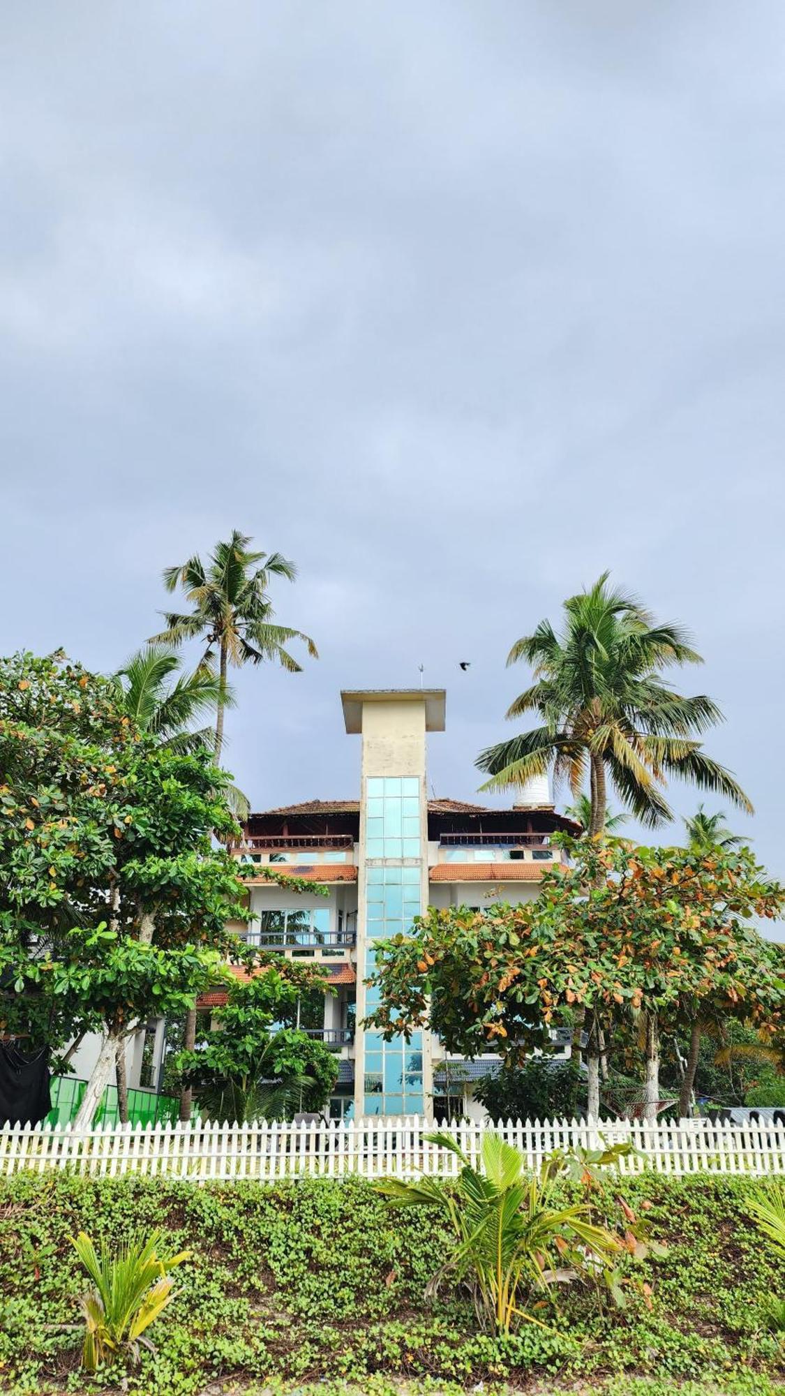 Palm Beach Resort, Alleppey Alappuzha Exterior foto